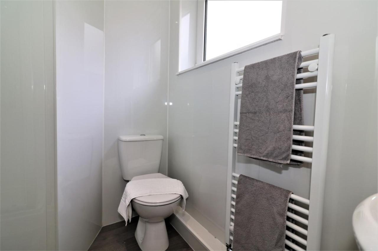 Signature - Belhaven House Hamilton Ngoại thất bức ảnh