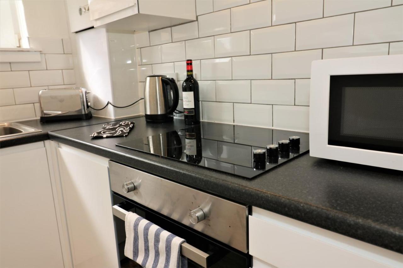 Signature - Belhaven House Hamilton Ngoại thất bức ảnh