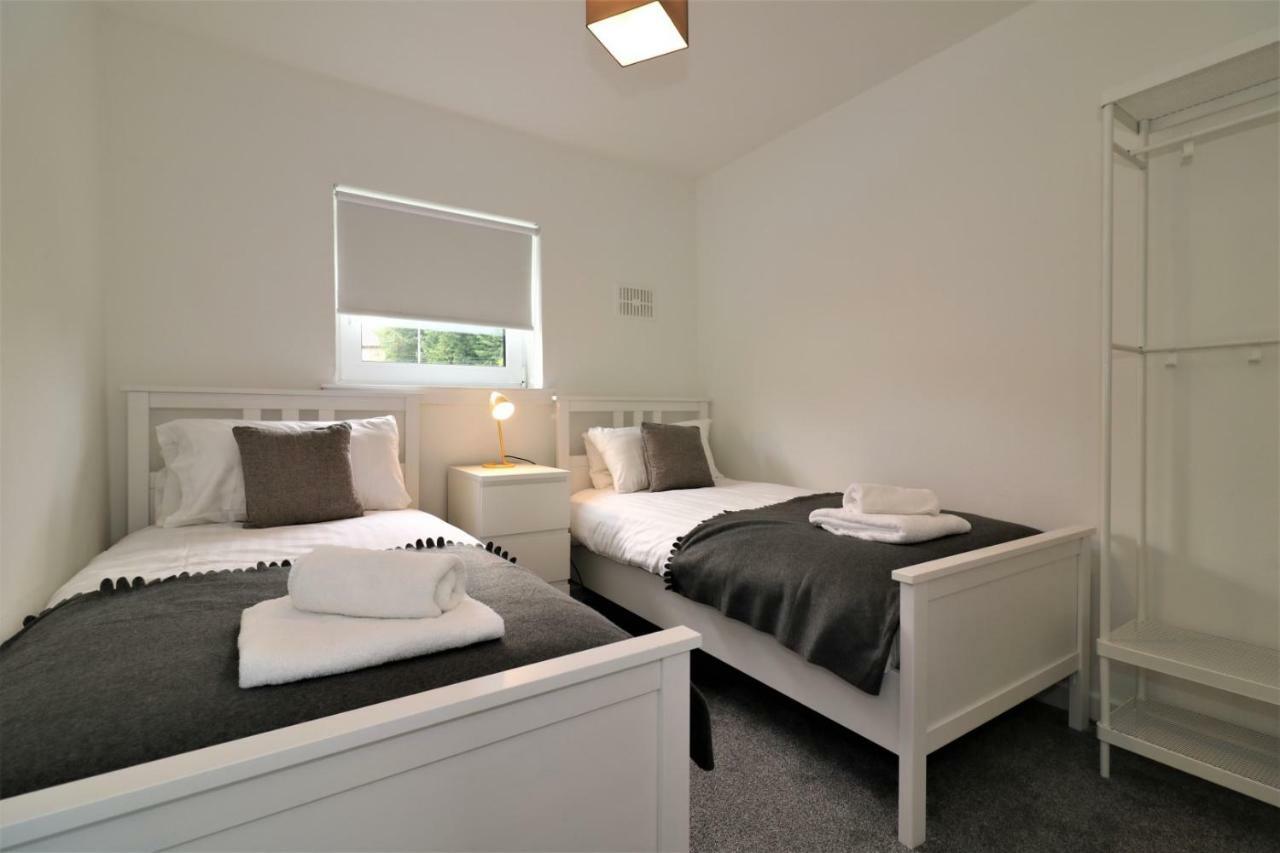Signature - Belhaven House Hamilton Ngoại thất bức ảnh